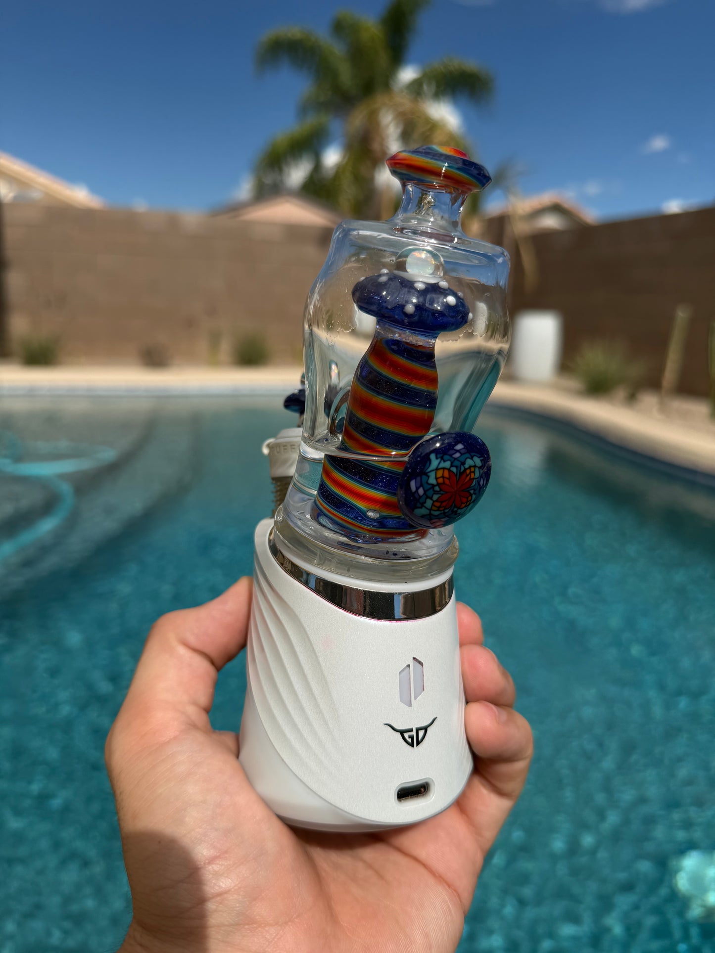 @brianjacobsonglass Puffco Peak collab